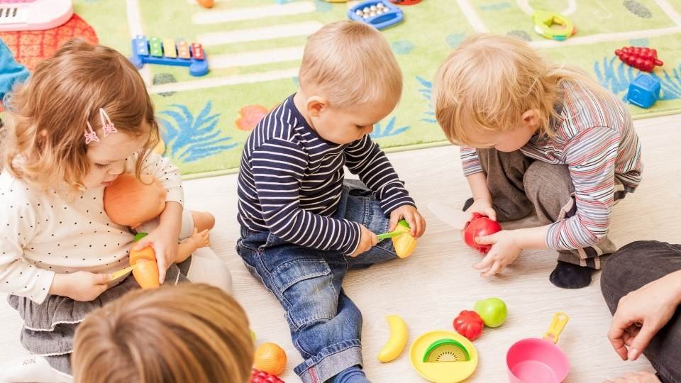 niños jugando