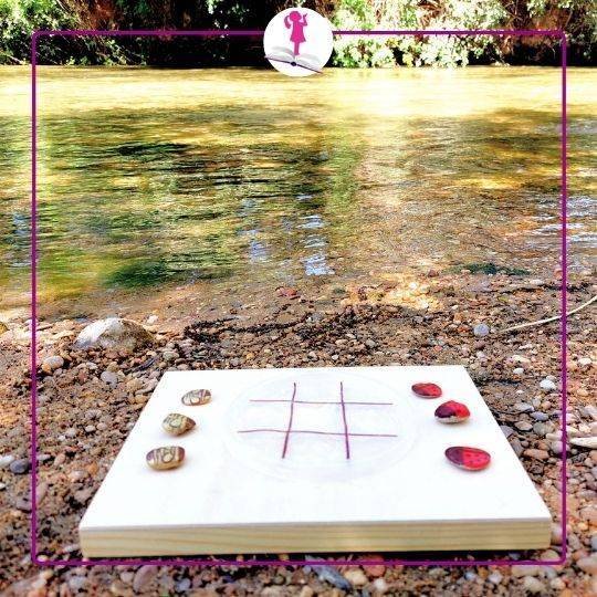 Tres en raya con piedras