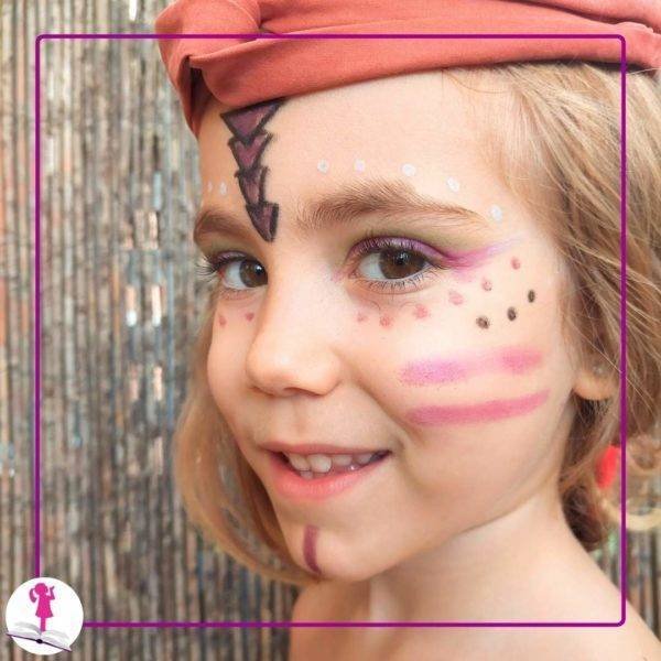 niña pintada de india