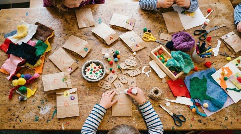 Es Navidad — actividad del aula Los Mundos de Noa